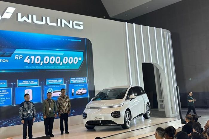 Wuling Cloud EV Cocok Buat Istri Tercinta. (Photo Otomotifnet)