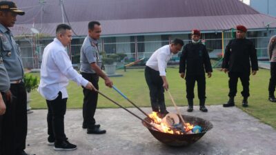 Kalapas Tanjung Balai Gelar Razia Gabungan Temukan Senjata Tajam,Tidak Ada Narkoba