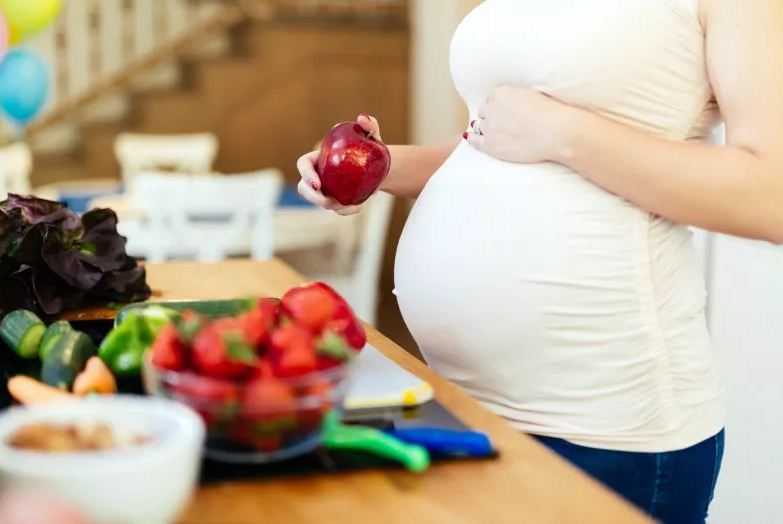 Pola Makan Ibu Selama Hamil Beresiko Autisme pada Anak