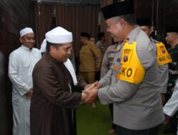 Kapolda Sumut Jalin Silaturahmi dengan Tuan Guru Besilam, Minta Doa untuk Pilkada Damai