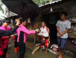 Ibu Histeris Cari Anak Hilang Terseret Banjir Tebing Tinggi, Tim SAR Berjibaku