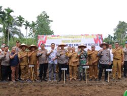 Kapolres Tebing Tinggi Tanam Jagung Perdana Dukung Ketahanan Pangan