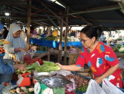 Harga Kebutuhan Pokok di Pasar Pagi Teluk Mengkudu Melonjak Jelang Tahun Baru