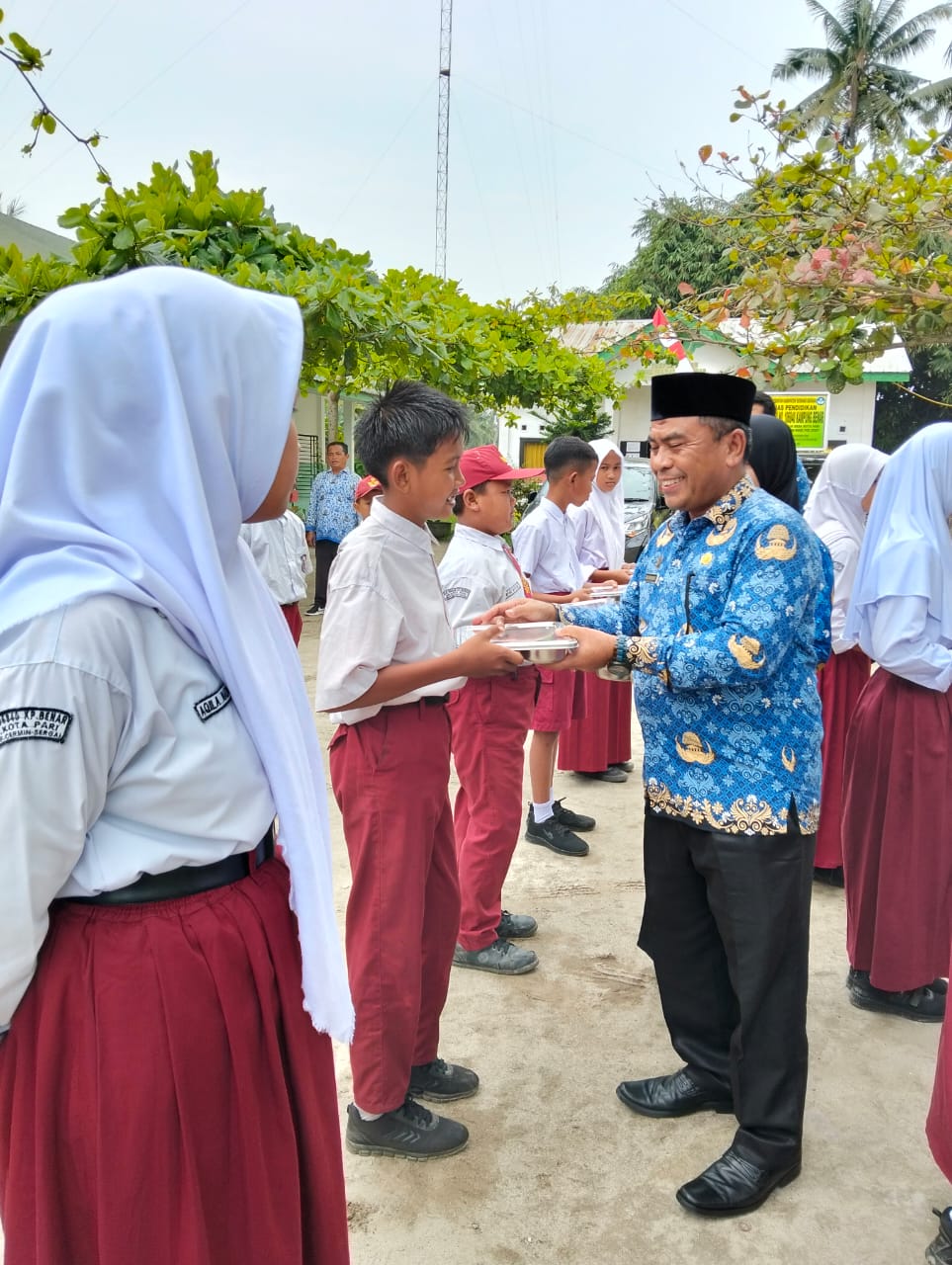 Sergai Luncurkan Program Makan Bergizi Gratis untuk Ribuan Pelajar