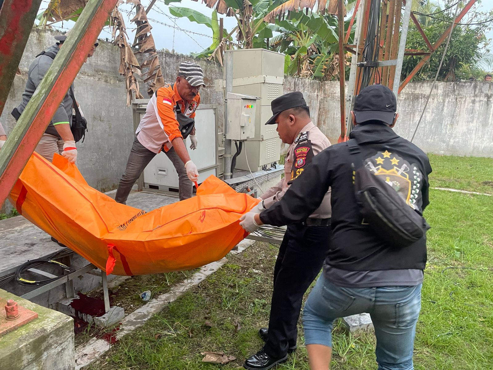 Selidiki Penemuan Mayat, Polres Tebing Tinggi Menduga Korban Jatuh Saat Coba Mencuri Kabel Tower