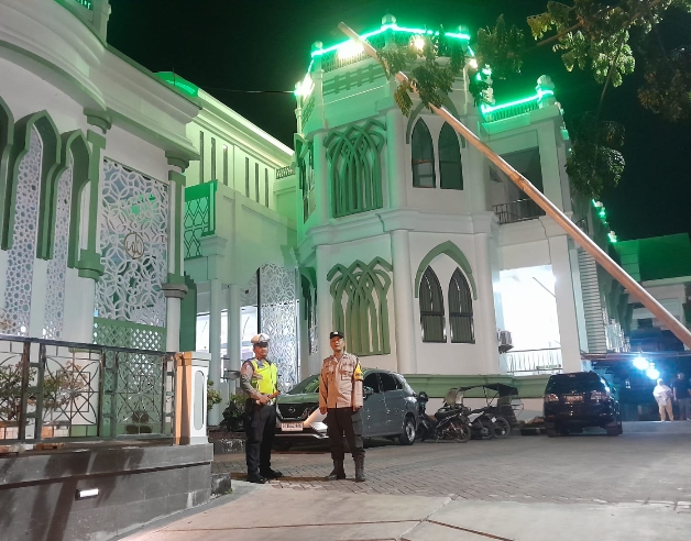 Polres Tebing Tinggi Pastikan Keamanan Ibadah Tarawih di Mesjid Agung