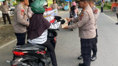 Polres Tebing Tinggi Berbagi Takjil di Ramadhan Penuh Keberkahan, Masyarakat Senang dan Apresiasi